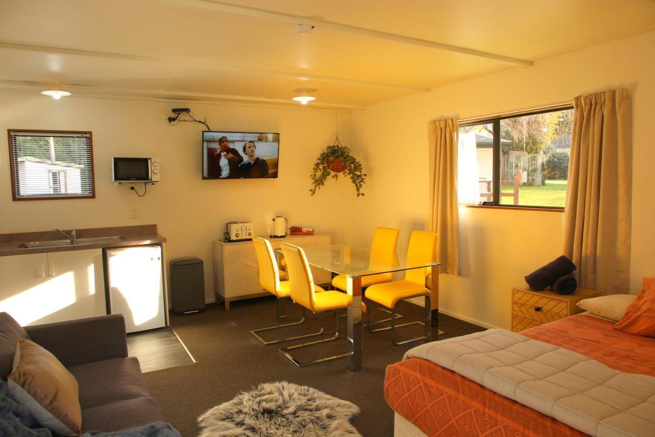 Parklands Marina Holiday Park Picton Exterior foto