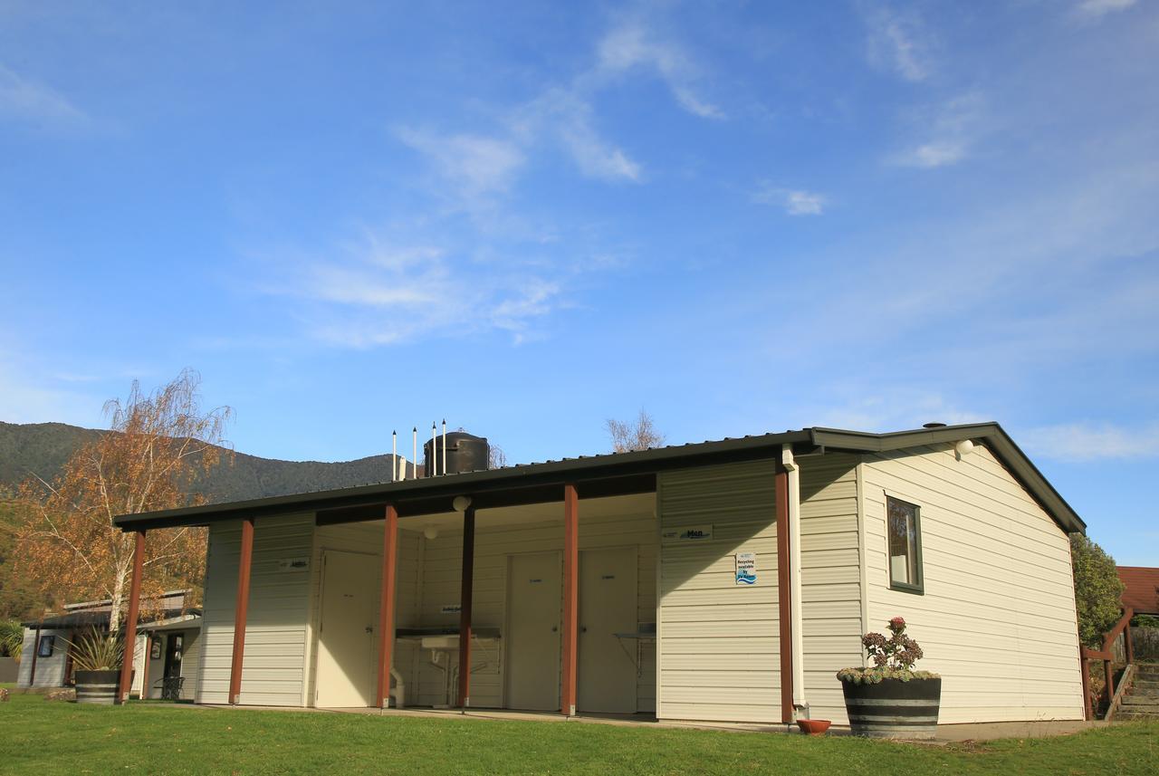 Parklands Marina Holiday Park Picton Exterior foto